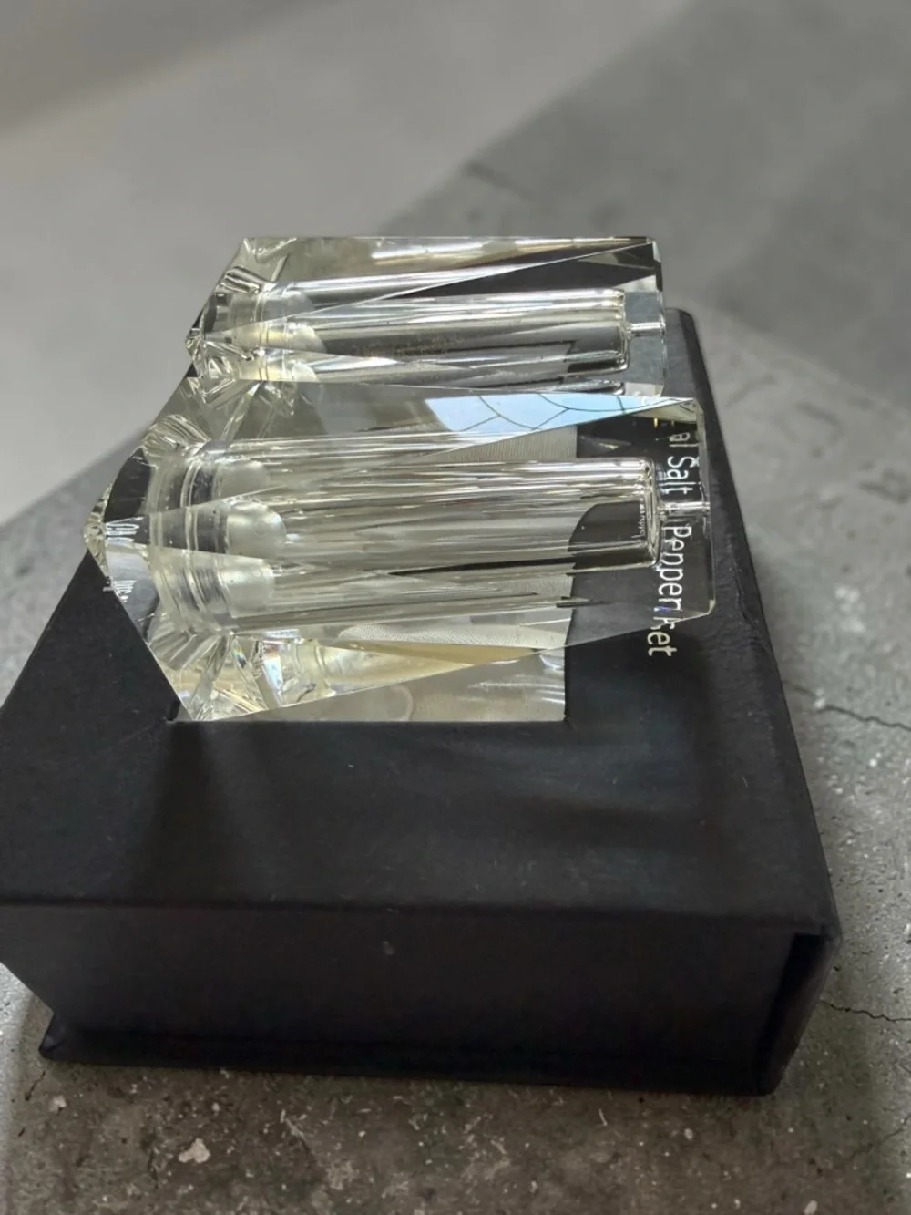 Oleg Cassini Crystal Salt and Pepper Shakers Set Long Facets NIB 126991
